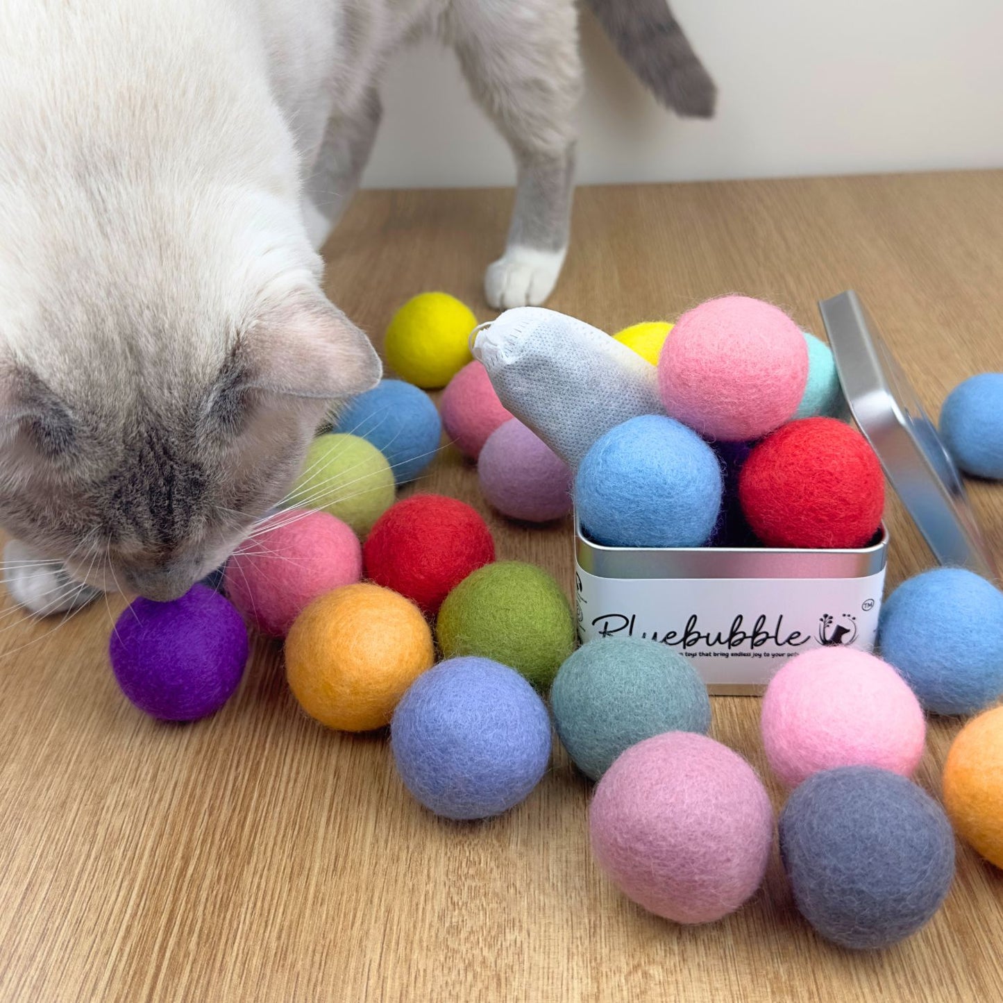 4cm Wool Felted Balls