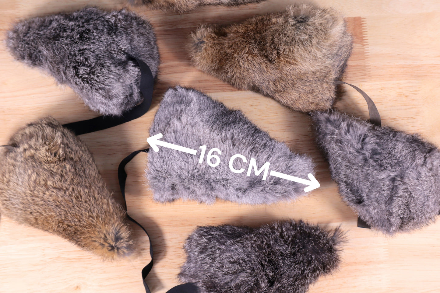 Jumbo Rabbit Fur Mouse Kicker