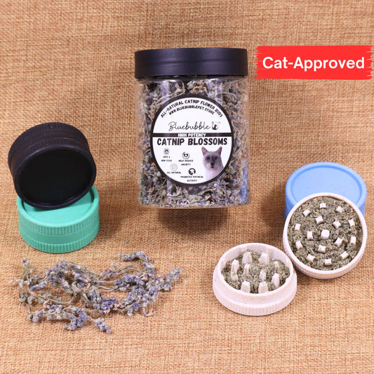 Ganze Katzenminzeblüten mit gratis Grinder