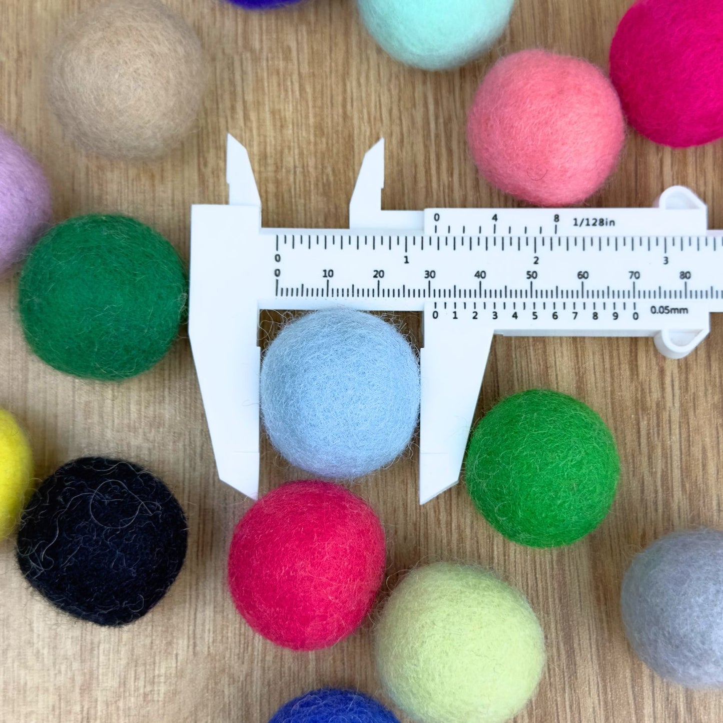 3cm Wool Felted Balls