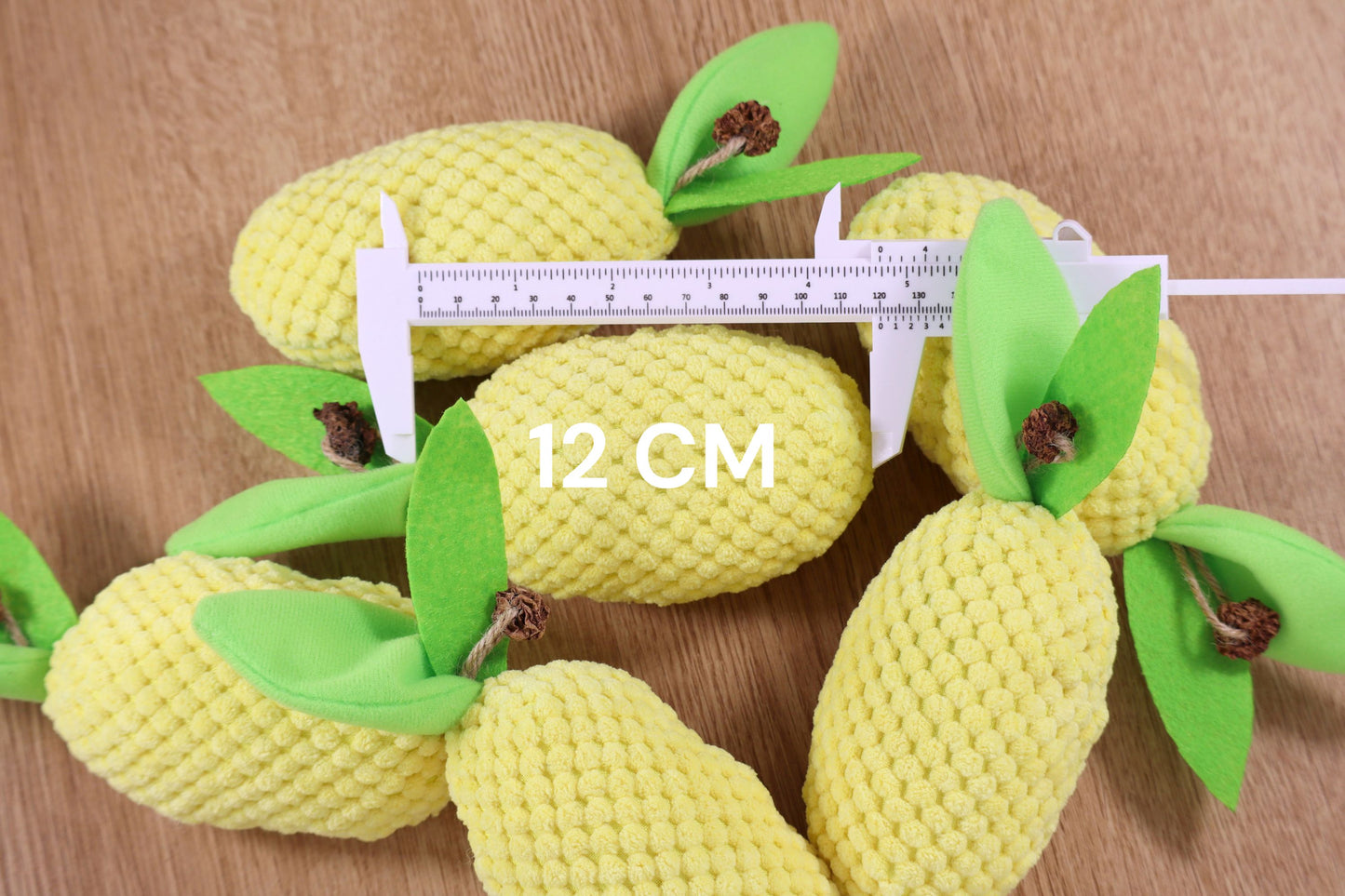 Ananas-Knister-Kicker